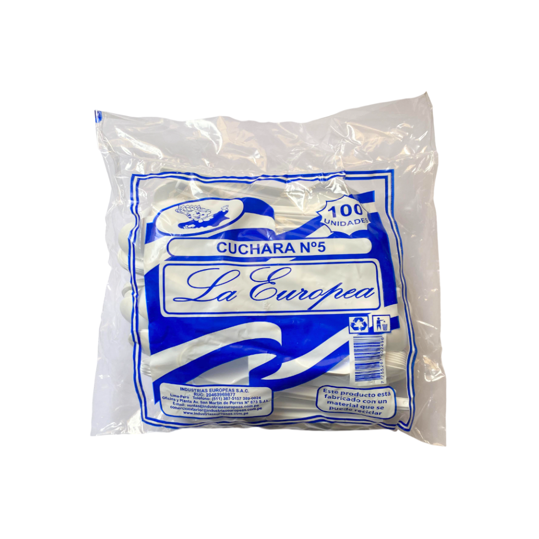 Cuchara Plástica para Ponqué N°5 es una opción económica y elegante para eventos. Es práctica, resistente y adecuada para diversas celebraciones.